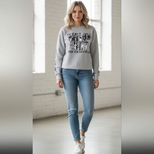 TAYLOR SWIFT 2023 Gray THE ERAS TOUR  Official Crew‎ Sweatshirt Women's Size XXL
